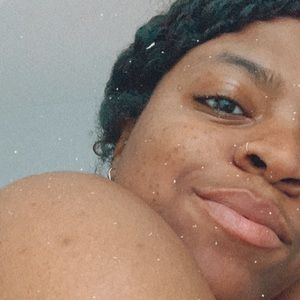 Meet your Posher, Mariel